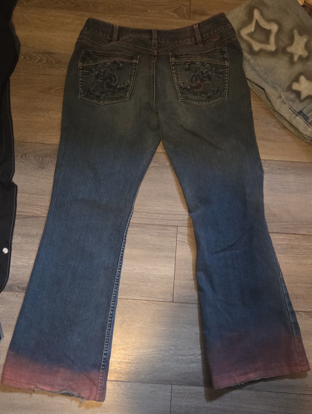 Women’s Dark Blue Bootcut Jeans with Faded Hem